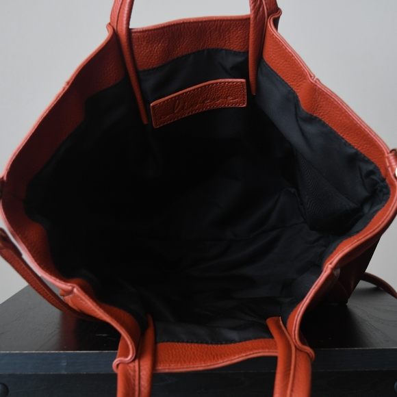 SOLD🥀 Oliveve Zoe Leather Tote In Red Clay - Picture 5 of 12